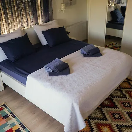 Jecmiste * トゥズラ